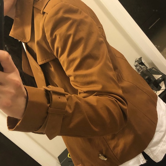 Massimo Dutti trench coat - Picture 4 of 5